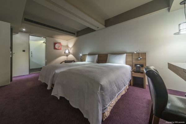 Simple Plus Hotel